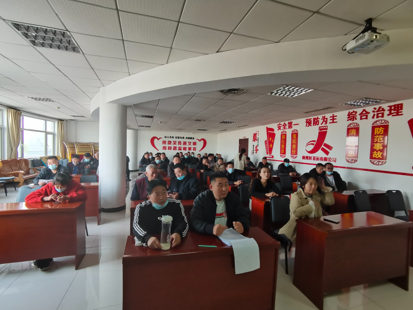 14688524.jpg 14688524.jpg